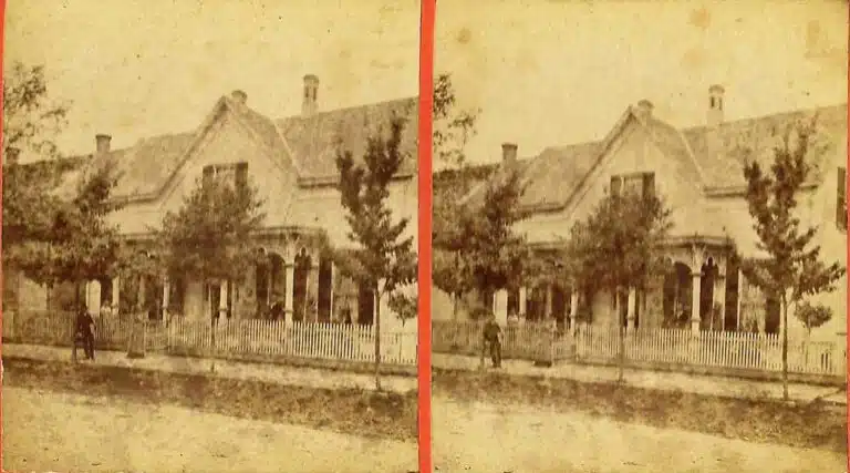 Photo with caption: The Trichler home at 1009 Franklin Avenue as it looked in a circa 1906 stereocard view taken by William Birch Millis. Courtesy of Dr. James Senefeld.